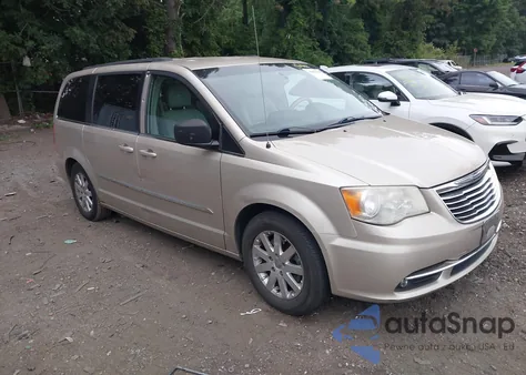 2012 Chrysler Town & Country Touring z USA, uszkodzony, nr VIN 2C4RC1BG4CR278540